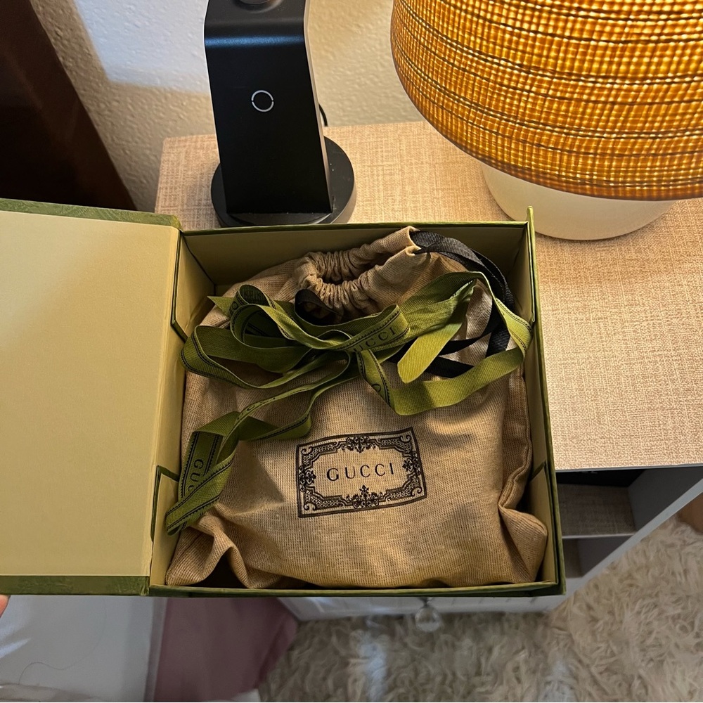 Authentic gucci belt - Picture 9 of 12